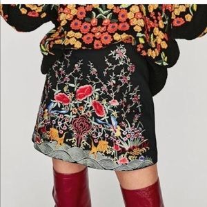 Zara colorful embroidered mini skirt